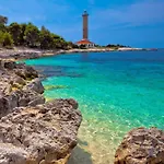 Διαμέρισμα Grbac Veli Rat-seaside *